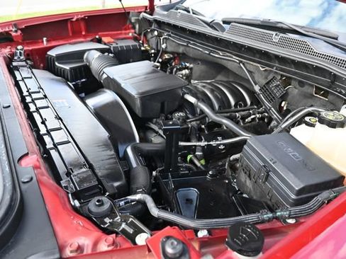 Used 2022 Chevrolet Silverado 2500 LT AWD/4WD image 16