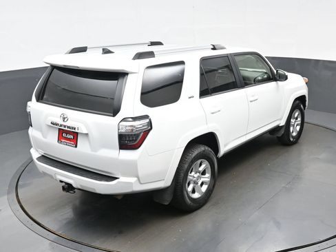 Used 2024 Toyota 4Runner SR5 RWD image 41