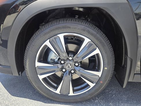 New 2026 Lexus UX 300h FWD image 17