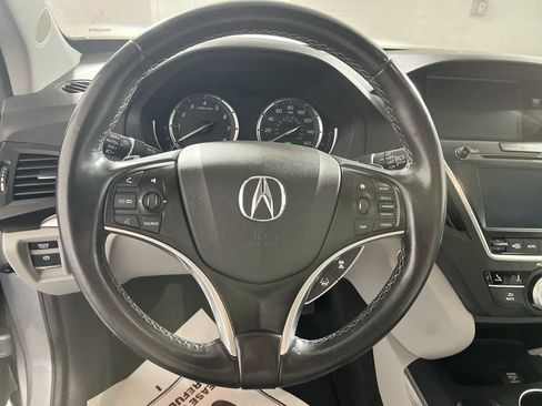 Used 2020 Acura MDX SH-AWD image 16