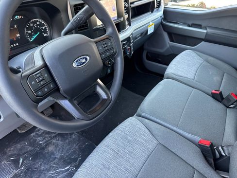 New 2025 Ford F250 XLT w/ F-250 >10K GVWR Package image 9