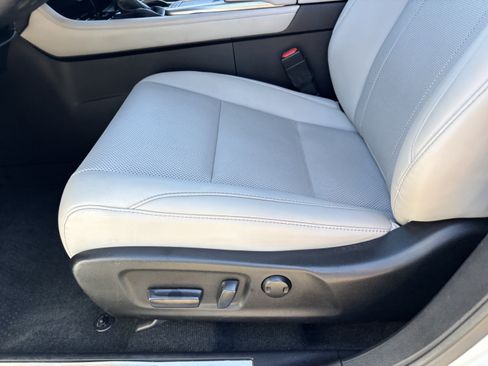 Used 2020 Lexus RX 350 FWD w/ Accessory Package image 19