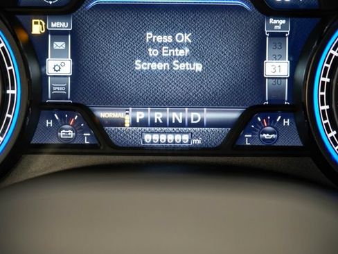 Used 2022 RAM 1500 Limited w/ Body Color Bumper Group AWD/4WD image 25