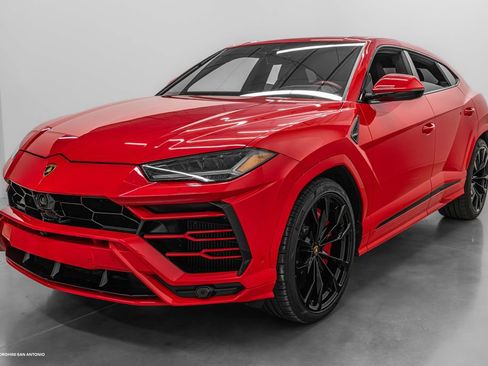Used 2022 Lamborghini Urus AWD/4WD image 14