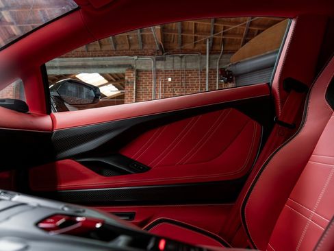 Used 2022 Lamborghini Aventador Countach image 18