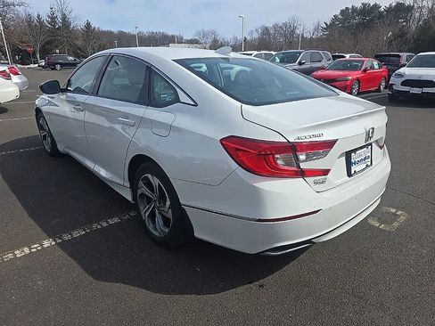 Used 2018 Honda Accord EX image 6