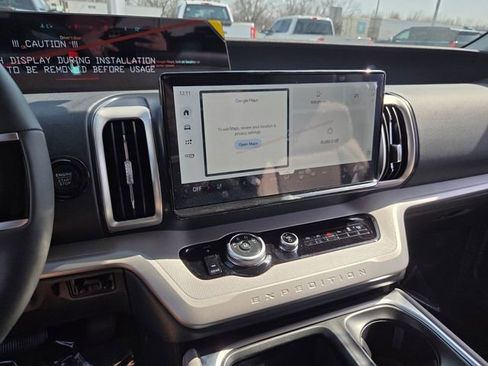 New 2026 Ford Expedition Active RWD image 54