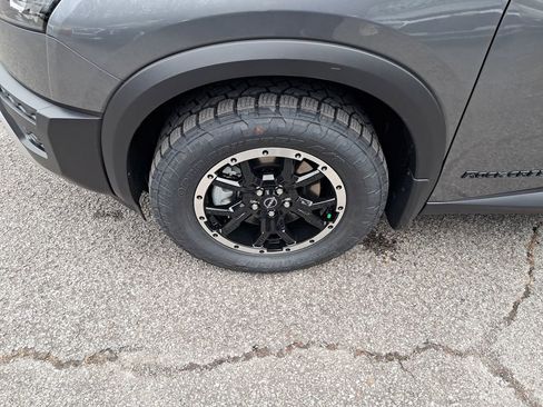 New 2025 Nissan Pathfinder Rock Creek image 28