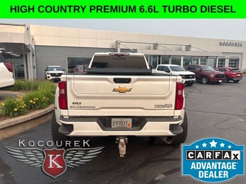 Used 2024 Chevrolet Silverado 3500 High Country w/ High Country Premium Package AWD/4WD image 5