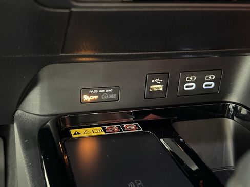 Used 2025 Toyota Camry XSE w/ Premium Plus Package FWD image 34