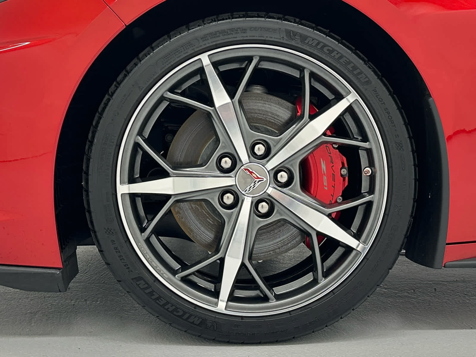 Used 2022 Chevrolet Corvette Stingray Preferred Cpe w/ Z51 Performance Package RWD image 9