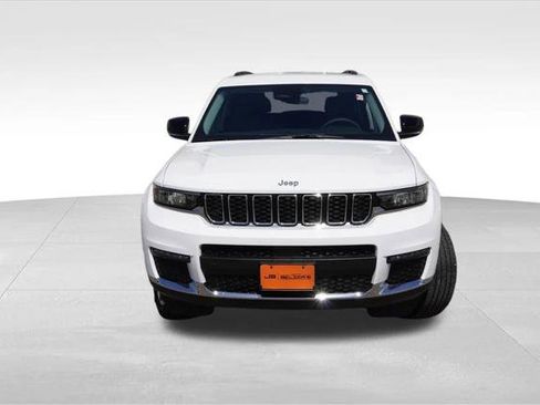 Certified 2023 Jeep Grand Cherokee L Limited AWD/4WD image 12