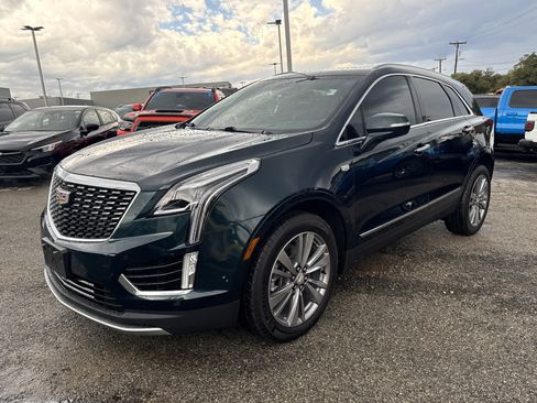 Used 2024 Cadillac XT5 Premium Luxury w/ Technology Package image 7
