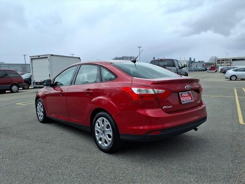 Used 2012 Ford Focus SE image 6