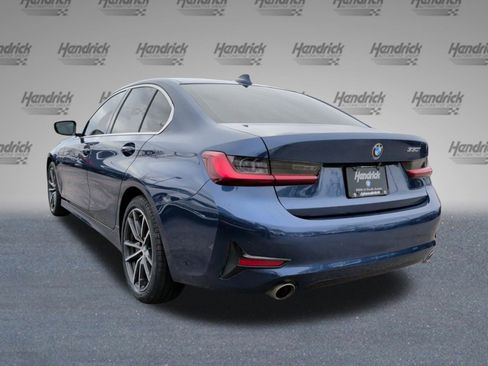 Used 2022 BMW 330i Sedan w/ Driving Assistance Package image 11