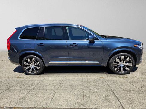 Certified 2023 Volvo XC90 B6 Ultimate AWD/4WD image 2