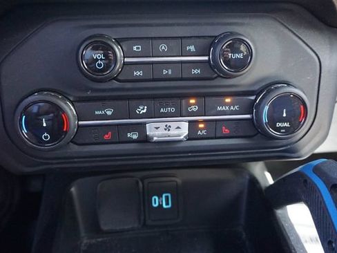 Used 2022 Ford Bronco Outer Banks AWD/4WD image 20