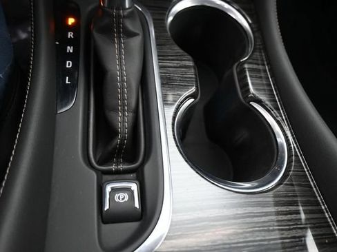 Used 2017 Buick Envision Essence FWD image 14