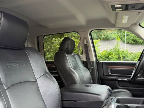 Used 2016 RAM 2500 Laramie w/ Cold Weather Group AWD/4WD image 31