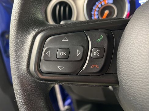 Used 2020 Jeep Wrangler Unlimited Sport image 18