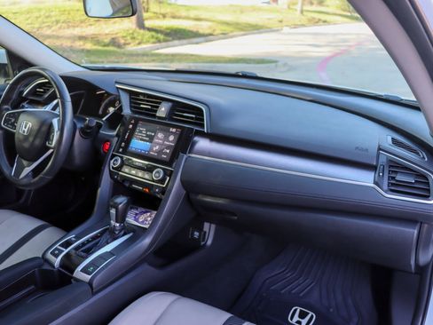 Used 2018 Honda Civic EX-T image 23