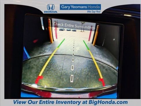 Used 2017 Jeep Grand Cherokee Overland w/ Jeep Active Safety Group image 32