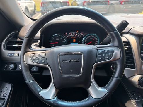 Used 2018 GMC Yukon Denali w/ Open Road Package AWD/4WD image 25