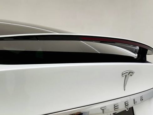 Used 2018 Tesla Model X 75D AWD/4WD image 26
