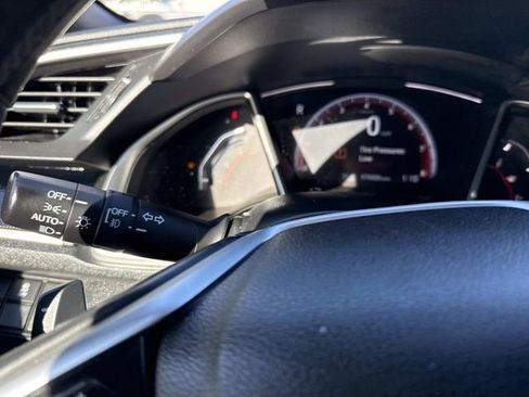 Used 2019 Honda Civic Sport image 31