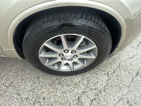 Used 2014 Buick Enclave Leather FWD image 36