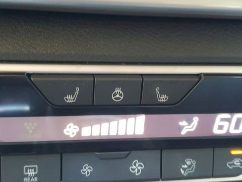 Certified 2023 Nissan Altima 2.0 SR FWD image 5