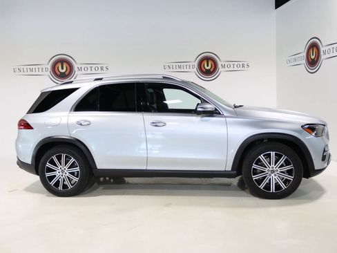 Used 2025 Mercedes-Benz GLE 350 4MATIC w/ Winter Package image 37