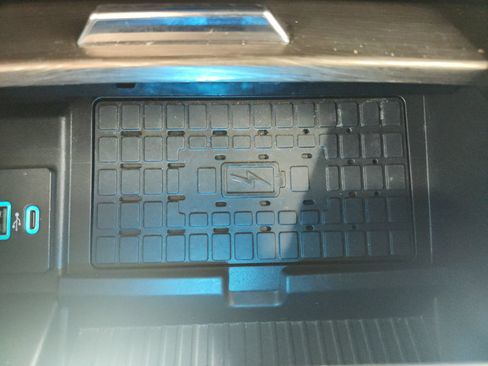 Used 2024 Ford Expedition Limited RWD image 37