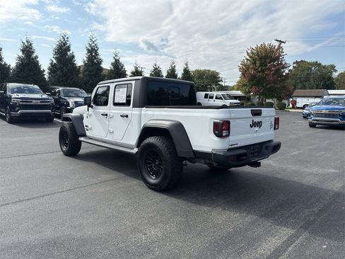 Used 2020 Jeep Gladiator Sport w/ Quick Order Package 24S image 6