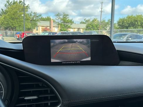 Used 2021 MAZDA MAZDA3 s FWD image 22