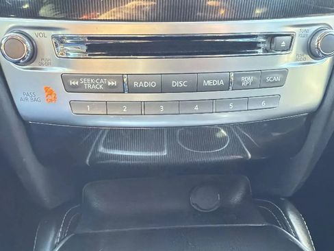 Used 2019 INFINITI QX60 Luxe w/ Essential Package image 19