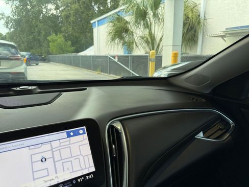 Used 2024 Chevrolet Malibu LT image 35