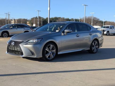Used 2016 Lexus GS 200t image 10