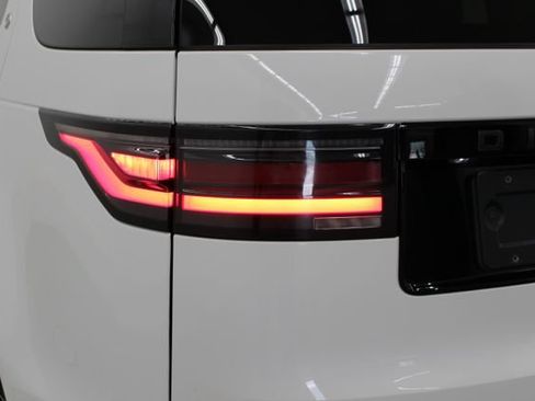 Used 2023 Land Rover Discovery S R-Dynamic AWD/4WD image 63