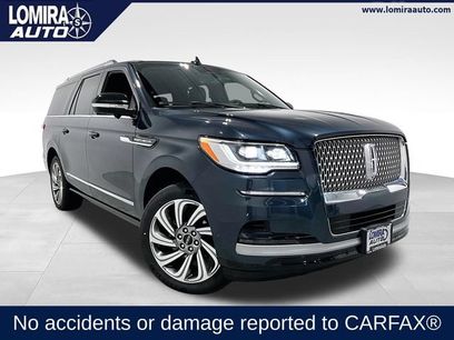 Used 2022 Lincoln Navigator L Reserve w/ Equipment Group 201A