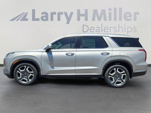 New 2025 Hyundai Palisade SEL image 2