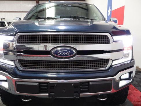 Used 2018 Ford F150 King Ranch w/ Equipment Group 601A Luxury AWD/4WD image 19