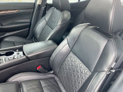 Certified 2018 Nissan Maxima Platinum image 5