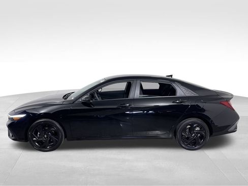 New 2026 Hyundai Elantra Sport FWD image 2