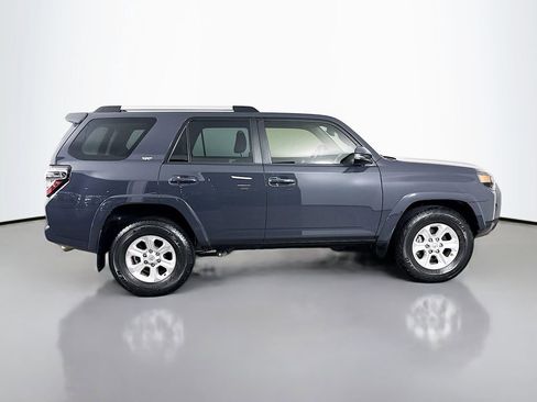 Certified 2024 Toyota 4Runner SR5 Premium image 4