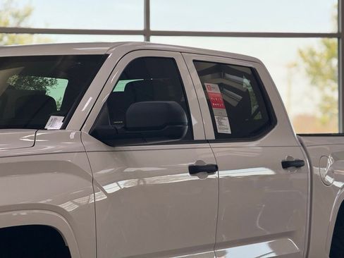 New 2026 Toyota Tundra SR image 4