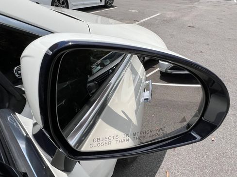 Used 2022 Mercedes-Benz EQS 580 4MATIC Sedan image 57