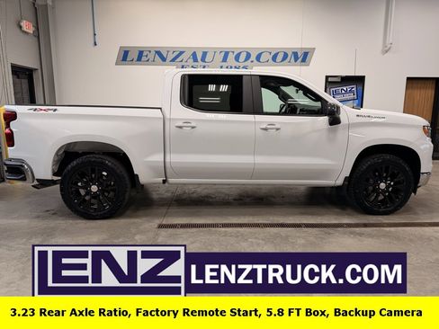 Used 2025 Chevrolet Silverado 1500 LT image 1