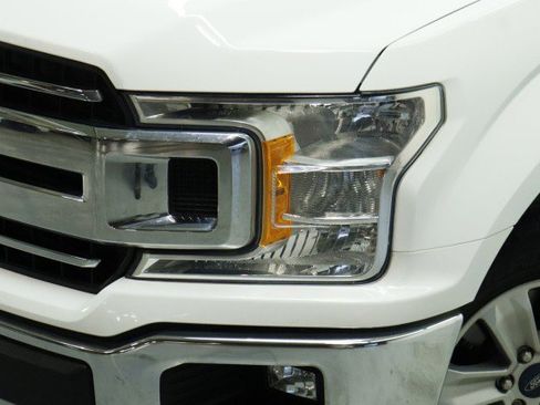 Used 2019 Ford F150 XLT RWD image 2