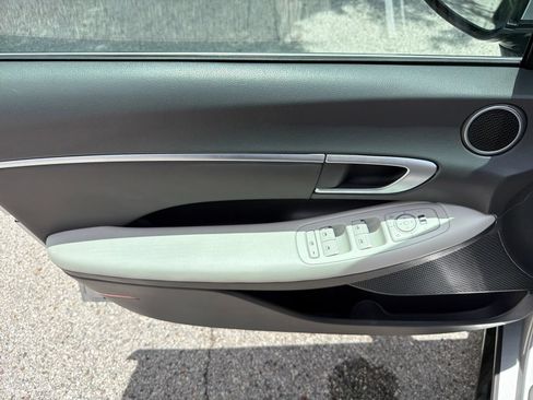 Used 2024 Hyundai Sonata SEL FWD image 25